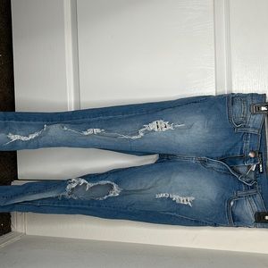 dark washed fashion nova ripped jeans size 5